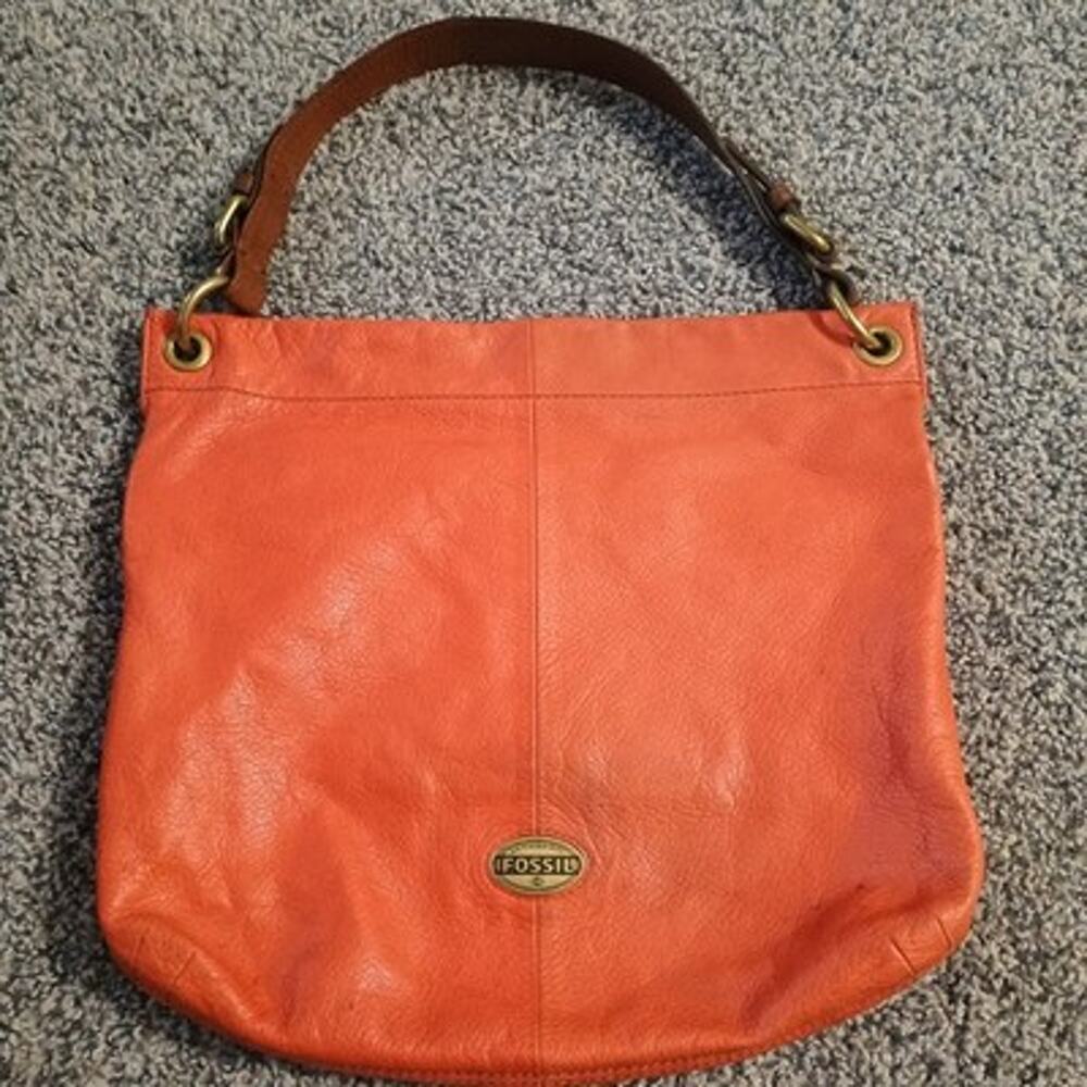 Fossil Long Live Vintage Y2K Leather Explorer Boho Hobo Bag Orange Purse ZB5503